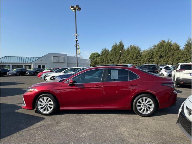 2021 Toyota Camry LE