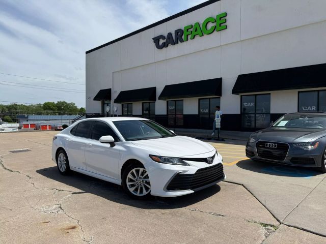 2021 Toyota Camry LE