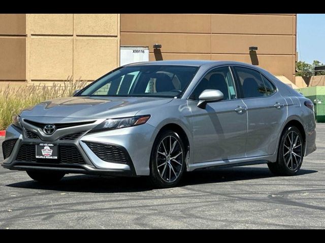 2021 Toyota Camry SE