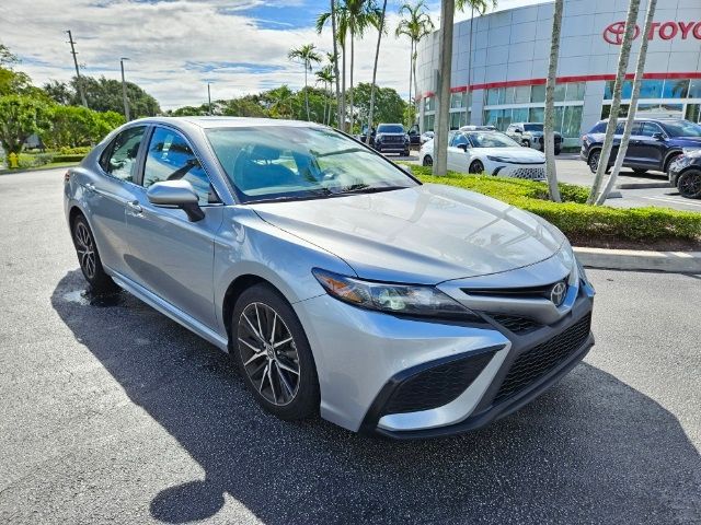 2021 Toyota Camry SE