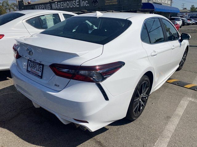 2021 Toyota Camry SE