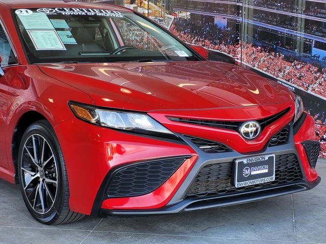 2021 Toyota Camry SE