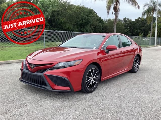 2021 Toyota Camry SE