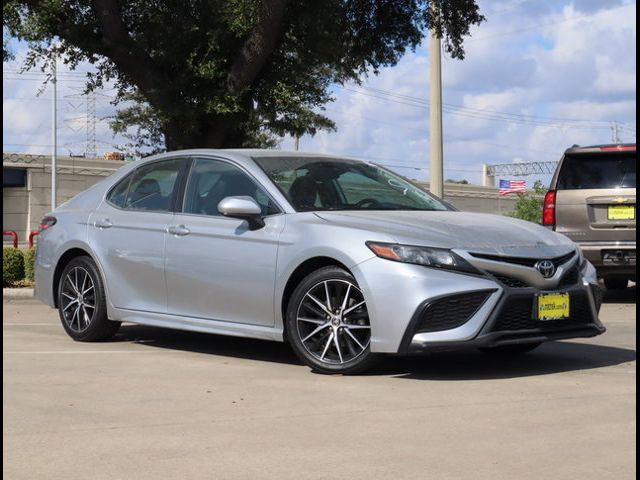 2021 Toyota Camry SE