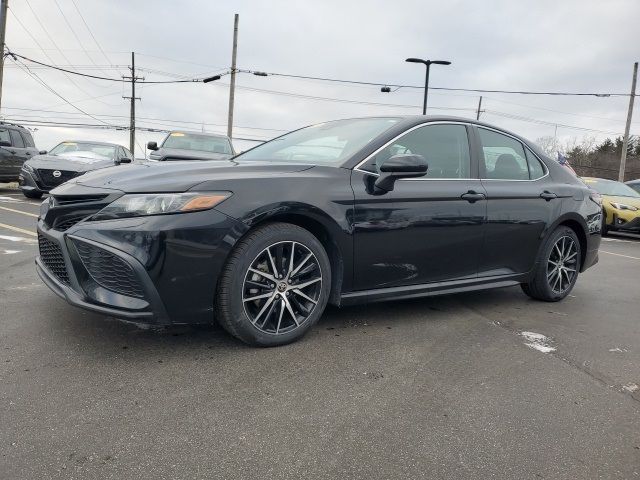 2021 Toyota Camry SE