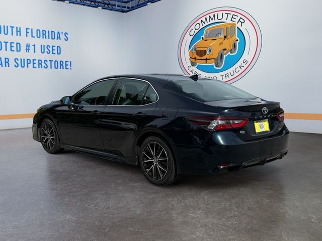 2021 Toyota Camry SE