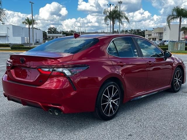 2021 Toyota Camry SE