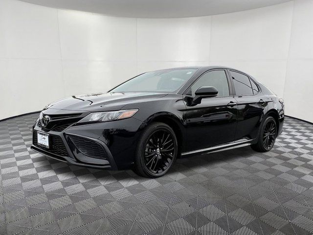 2021 Toyota Camry SE Nightshade