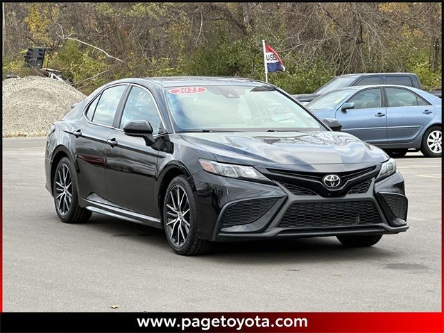 2021 Toyota Camry SE