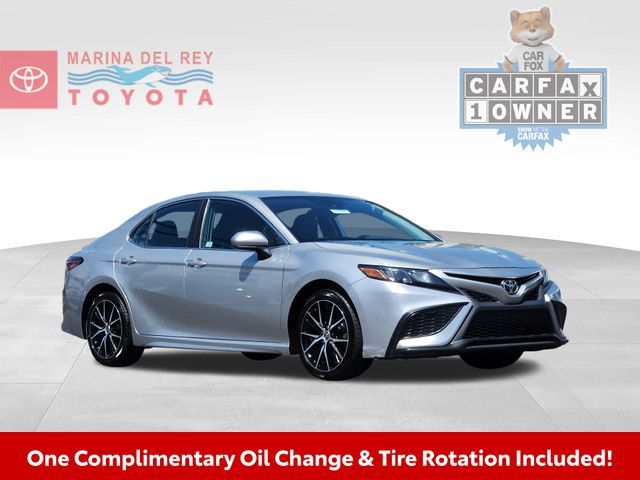 2021 Toyota Camry SE