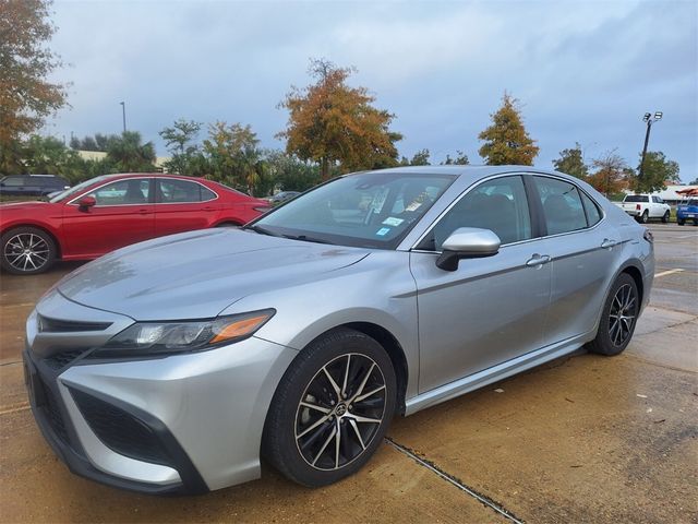 2021 Toyota Camry SE