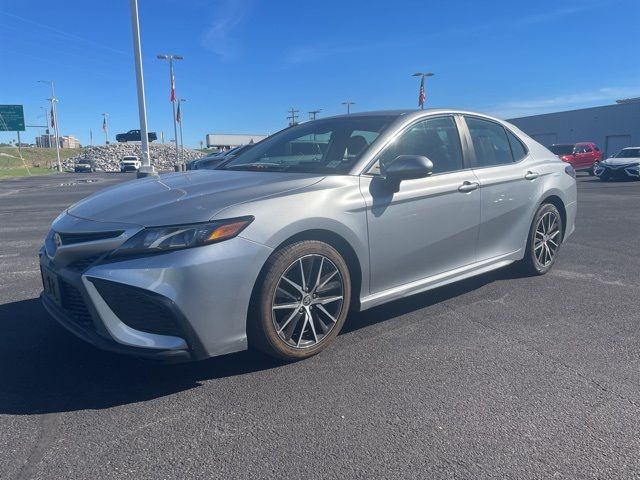 2021 Toyota Camry SE