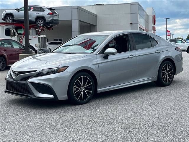 2021 Toyota Camry SE