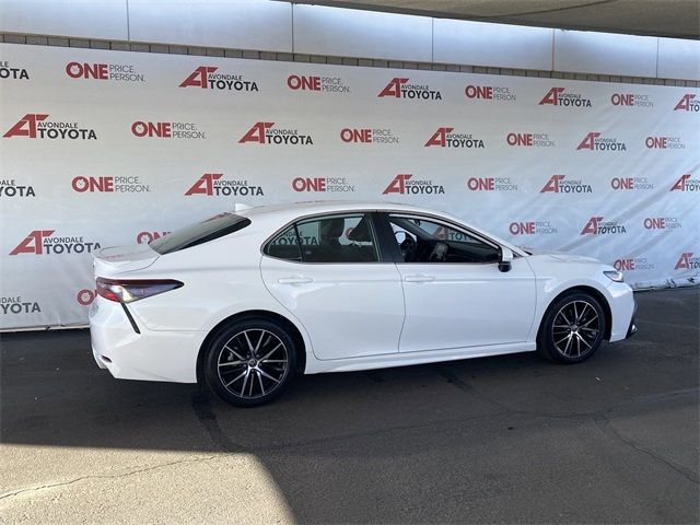 2021 Toyota Camry SE