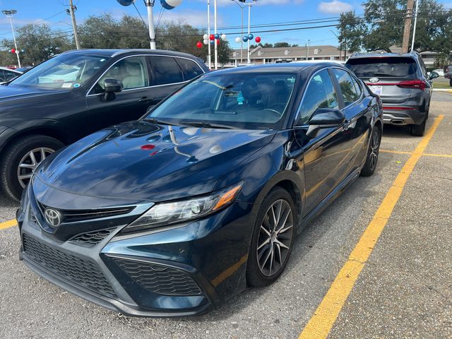 2021 Toyota Camry SE