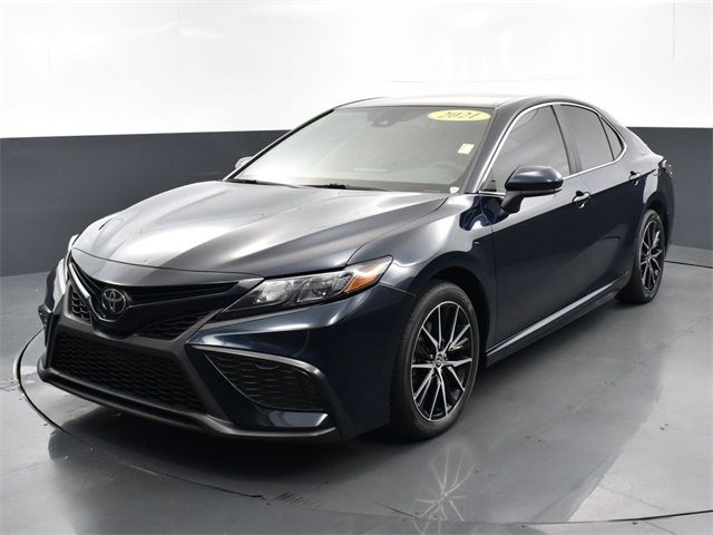 2021 Toyota Camry SE Nightshade