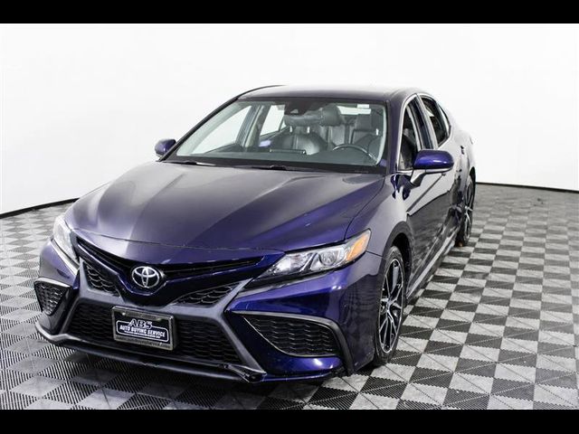 2021 Toyota Camry SE