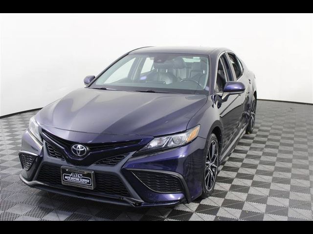 2021 Toyota Camry SE