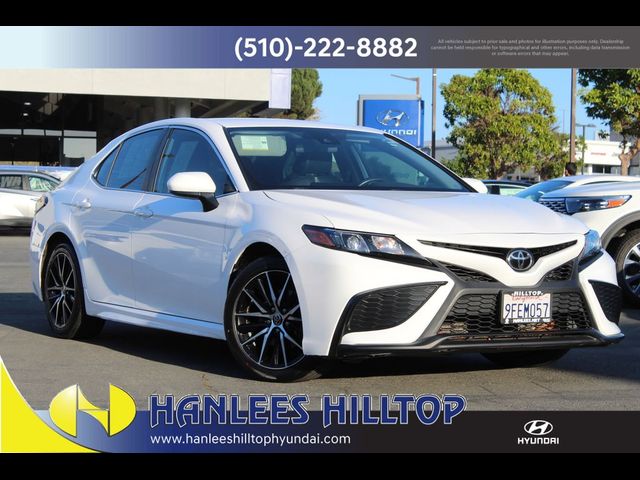 2021 Toyota Camry SE