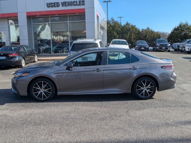 2021 Toyota Camry SE