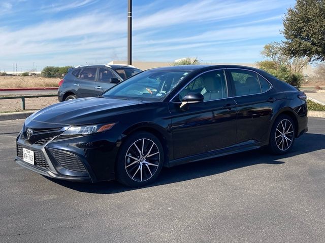 2021 Toyota Camry SE