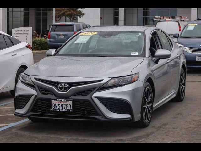 2021 Toyota Camry SE