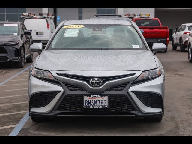 2021 Toyota Camry SE