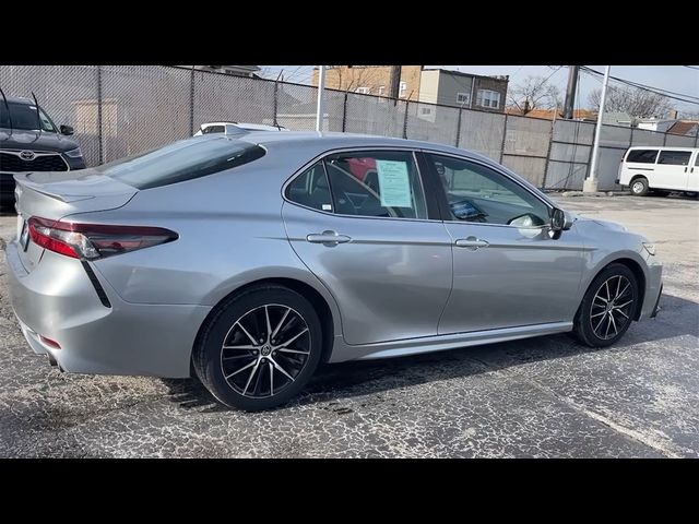 2021 Toyota Camry SE