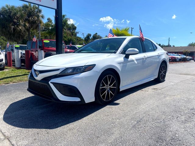 2021 Toyota Camry SE