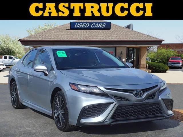 2021 Toyota Camry SE