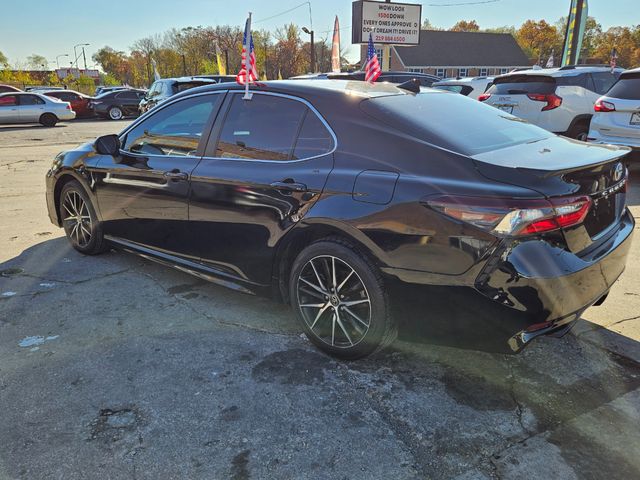 2021 Toyota Camry SE