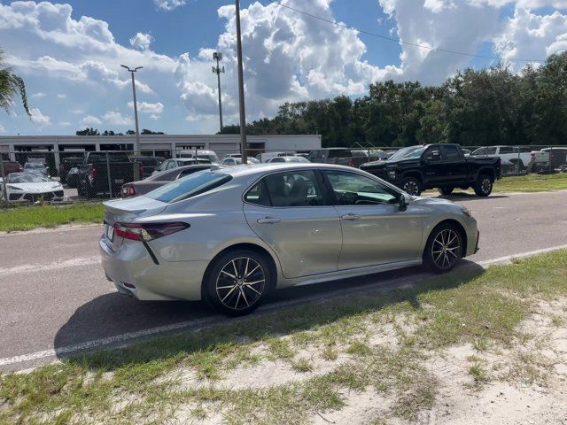 2021 Toyota Camry SE