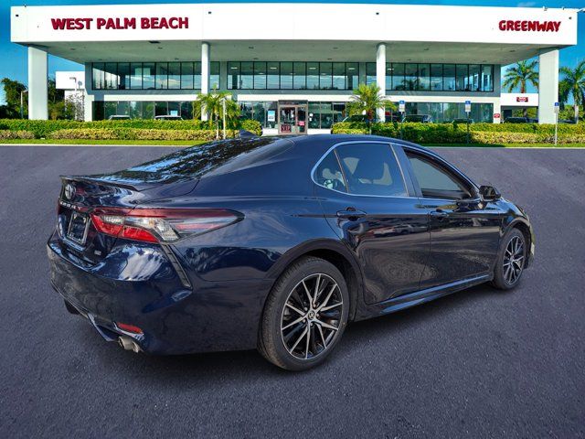 2021 Toyota Camry SE Nightshade