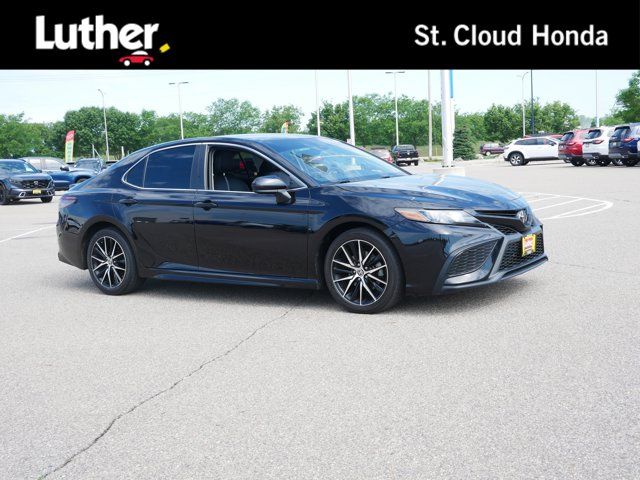2021 Toyota Camry SE