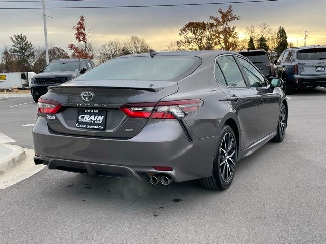 2021 Toyota Camry SE