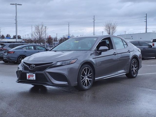 2021 Toyota Camry SE