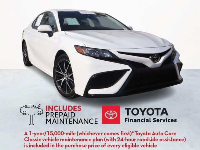 2021 Toyota Camry SE