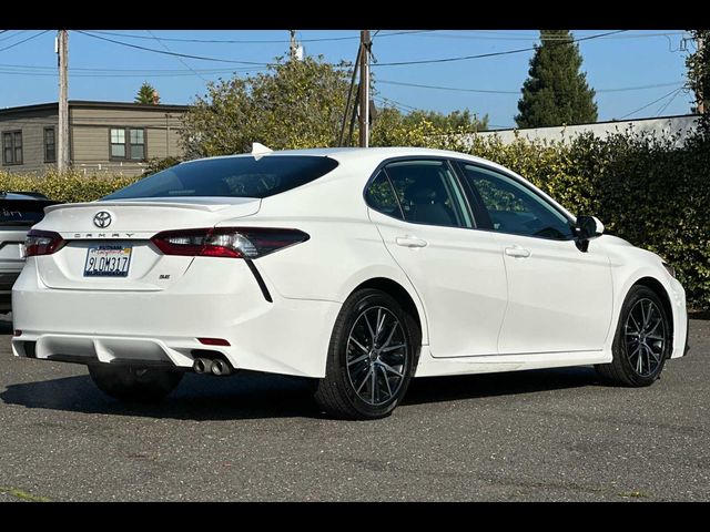 2021 Toyota Camry SE