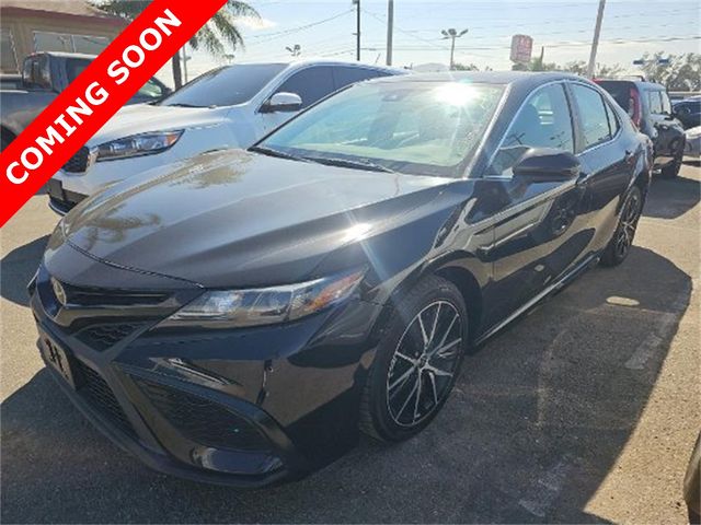 2021 Toyota Camry SE