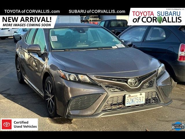 2021 Toyota Camry SE