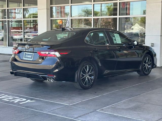 2021 Toyota Camry SE