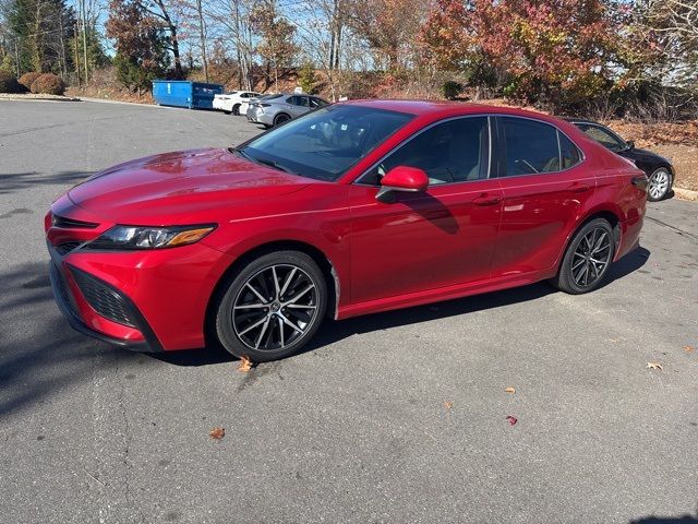 2021 Toyota Camry SE