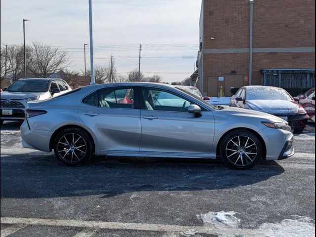 2021 Toyota Camry SE