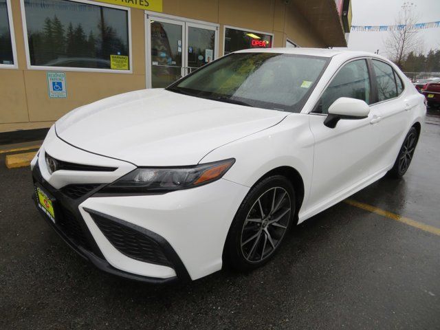 2021 Toyota Camry SE