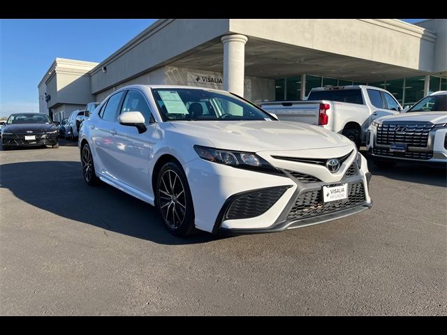 2021 Toyota Camry SE