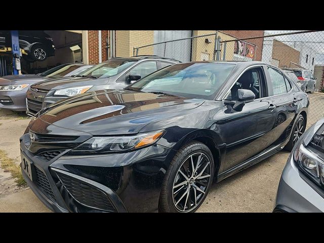 2021 Toyota Camry SE