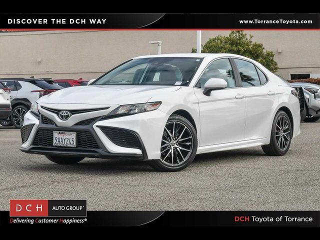 2021 Toyota Camry SE