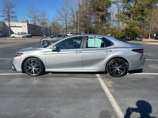 2021 Toyota Camry SE