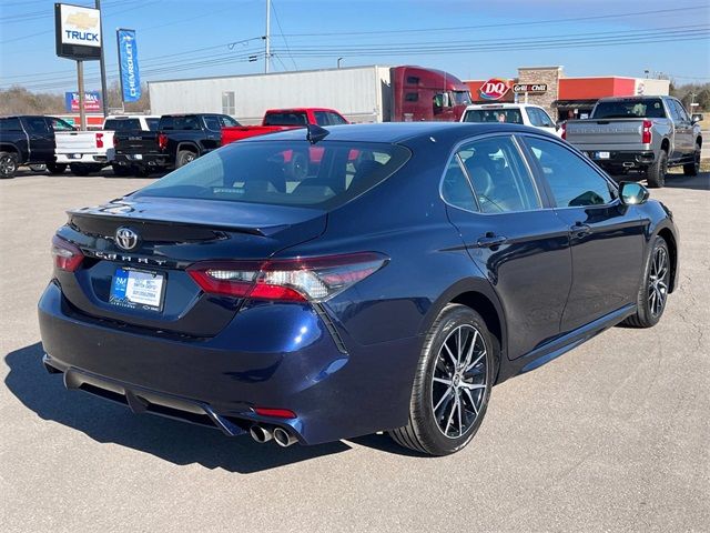 2021 Toyota Camry SE