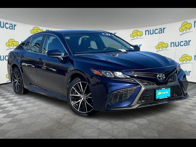 2021 Toyota Camry SE